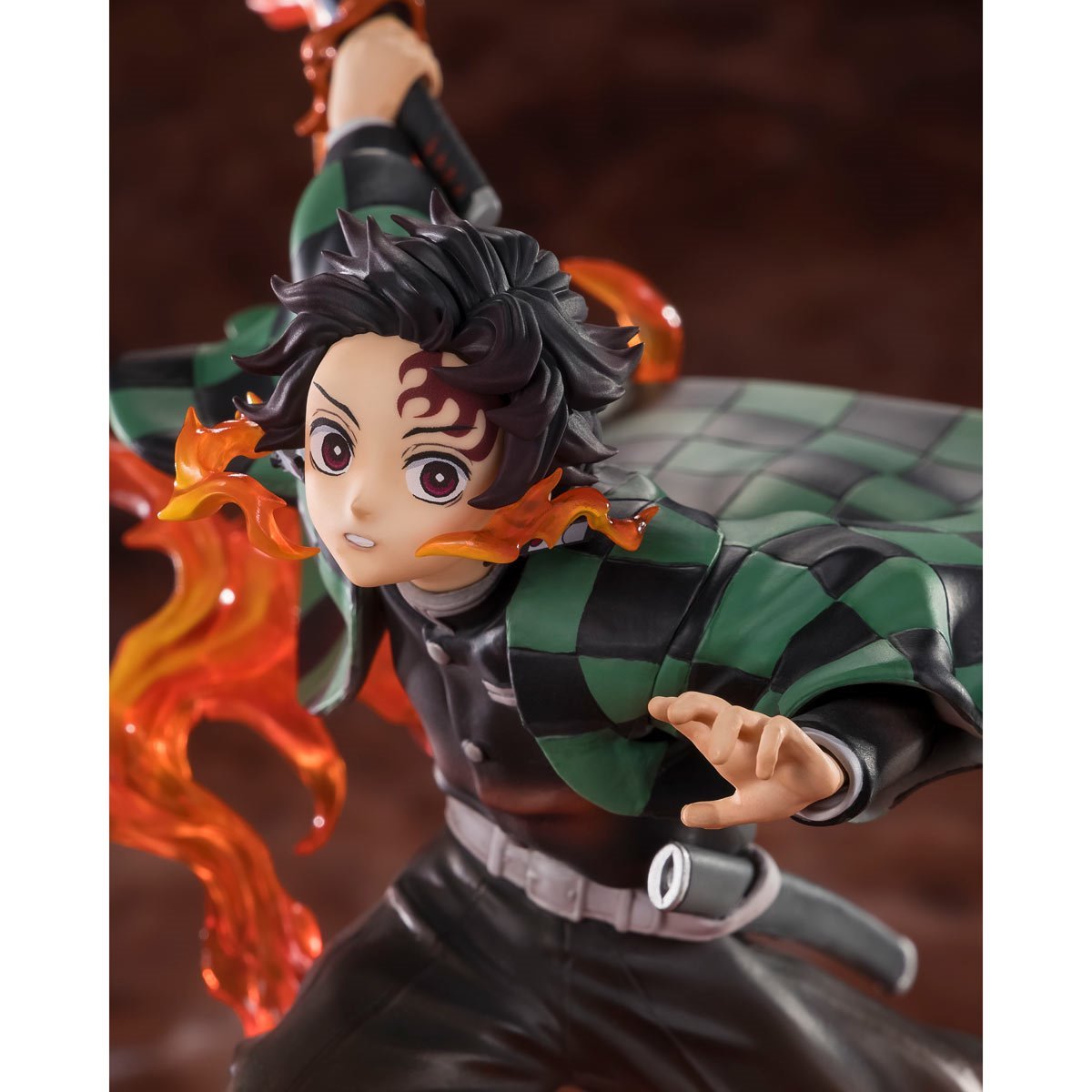 Demon Slayer: Kimetsu No Yaiba Tanjiro Kamado Kyojuro Rengoku’s Sword Guard Version FiguartsZERO Statue