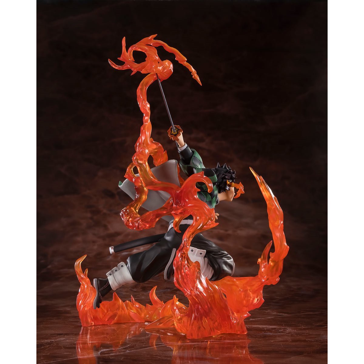 Demon Slayer: Kimetsu No Yaiba Tanjiro Kamado Kyojuro Rengoku’s Sword Guard Version FiguartsZERO Statue