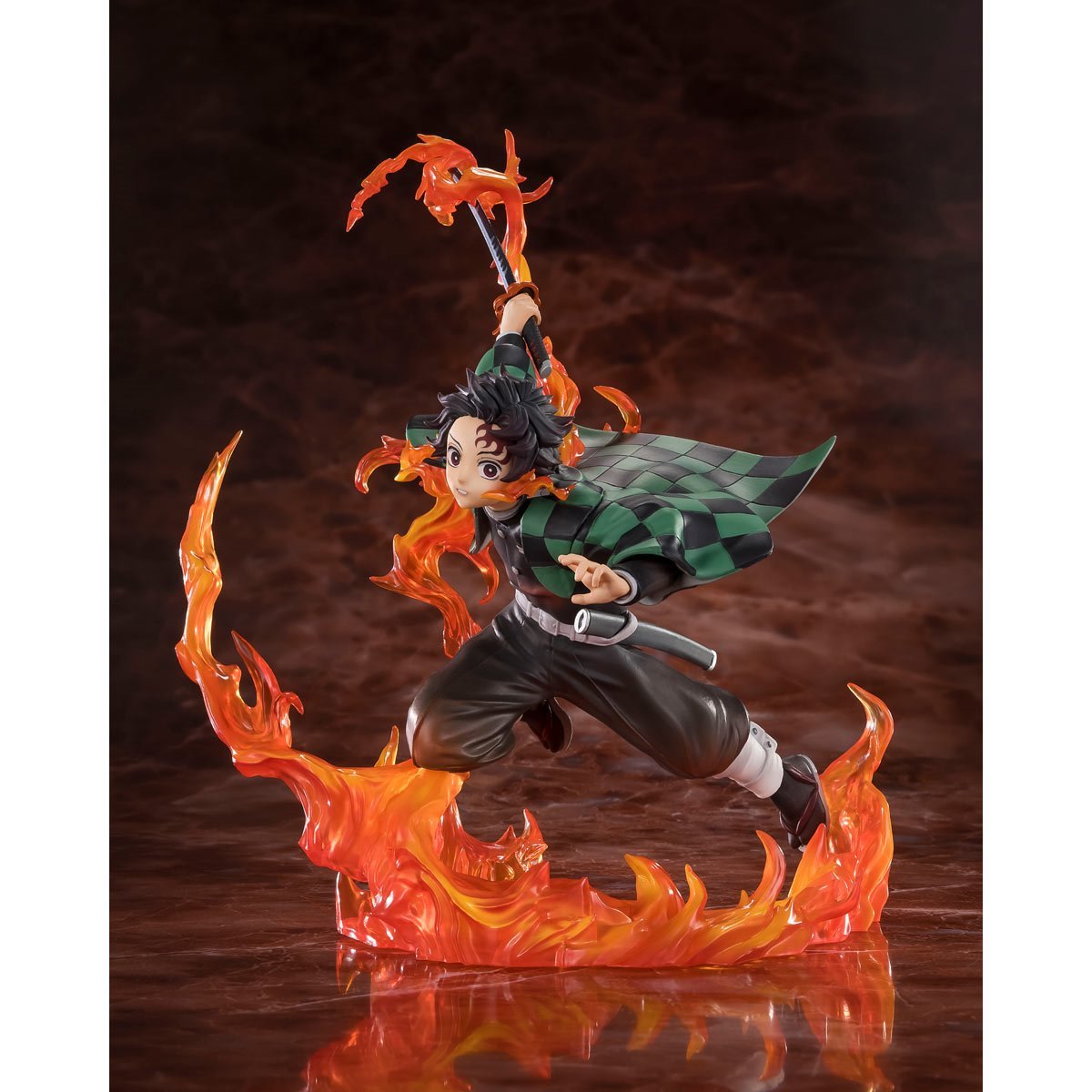 Demon Slayer: Kimetsu No Yaiba Tanjiro Kamado Kyojuro Rengoku’s Sword Guard Version FiguartsZERO Statue